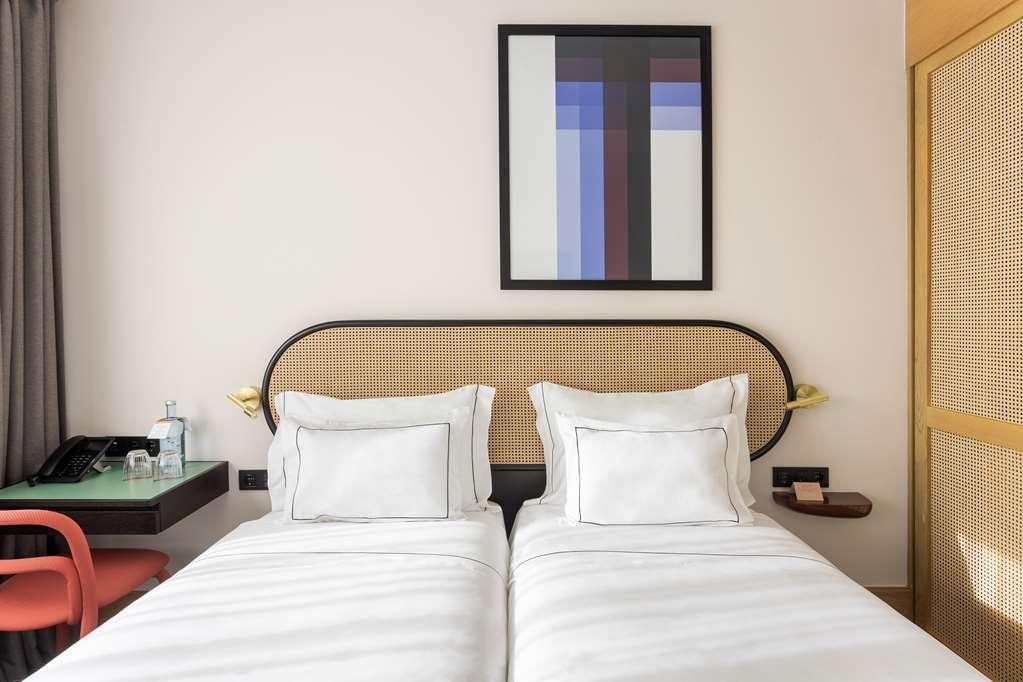 Arts Hotel Porto, Tapestry Collection By Hilton Room photo