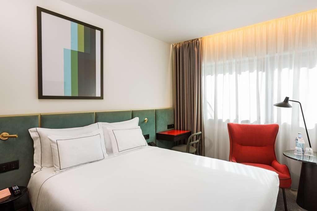 Arts Hotel Porto, Tapestry Collection By Hilton Room photo